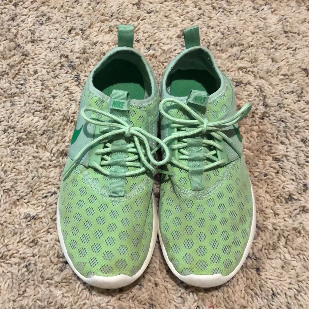 Nike Slip on green/tealish sneakers